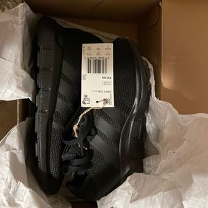 Nike shoes 13 1/2 K